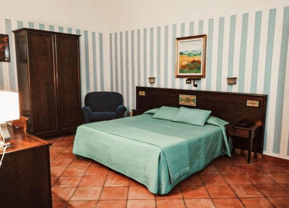 Hotel Plaza Caltanissetta Exteriér fotografie