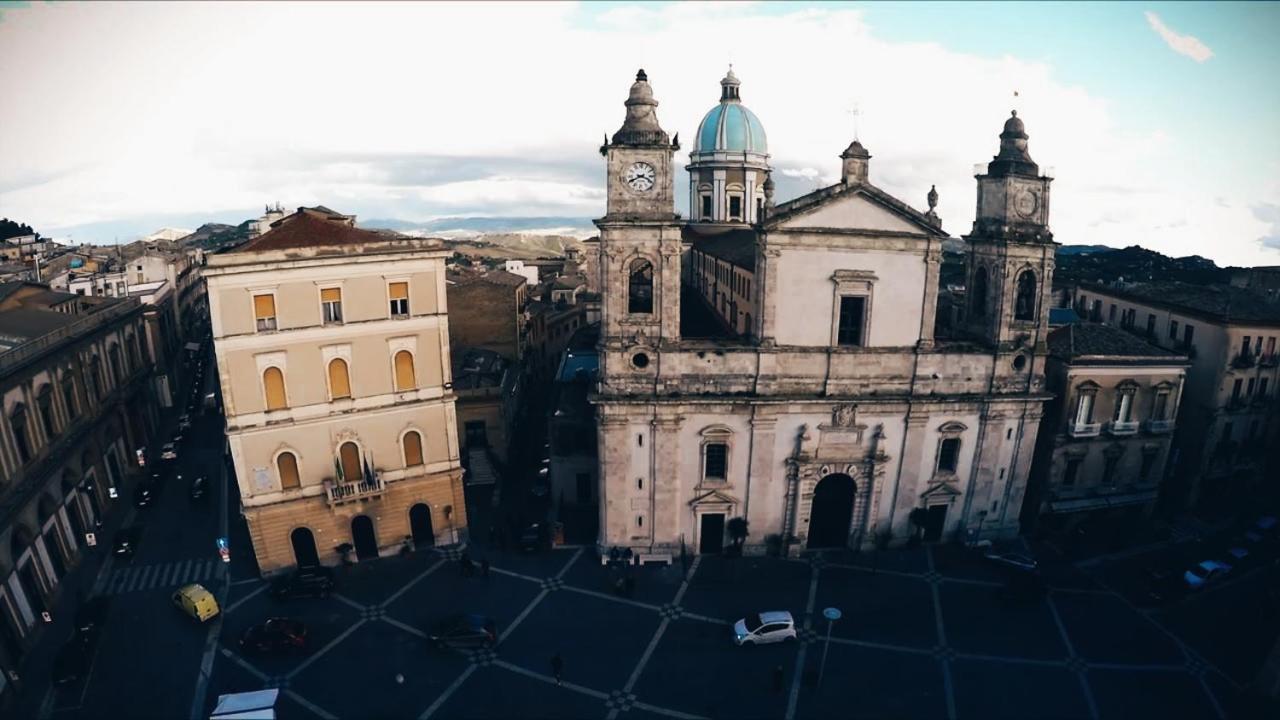 Hotel Plaza Caltanissetta Exteriér fotografie
